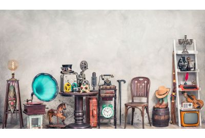 A group of antiques.