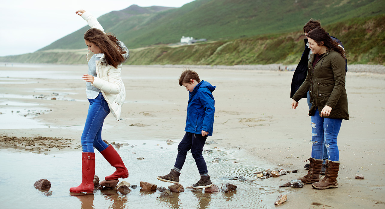 outdoor winter activities